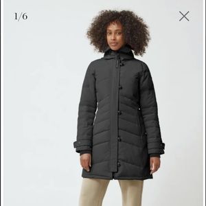 Canada Goose Lorette Parka Graphite Color Size M. Coyote Fur Removable Trim Hood